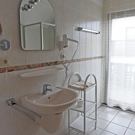 Strandnahe In Auf Ruegen By Interhome * Glowe