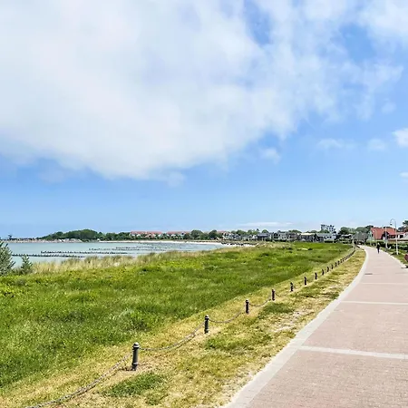 Apartment Strandnahe In Auf Ruegen By Interhome Glowe