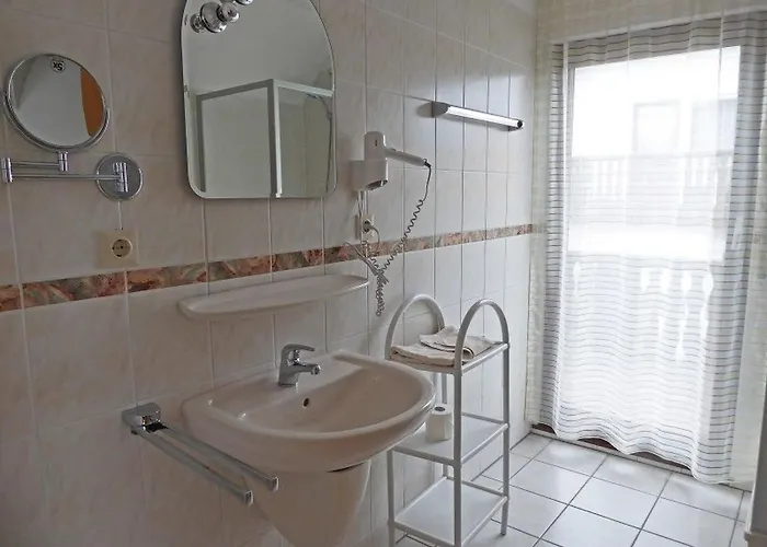 Strandnahe In Auf Ruegen By Interhome * Glowe